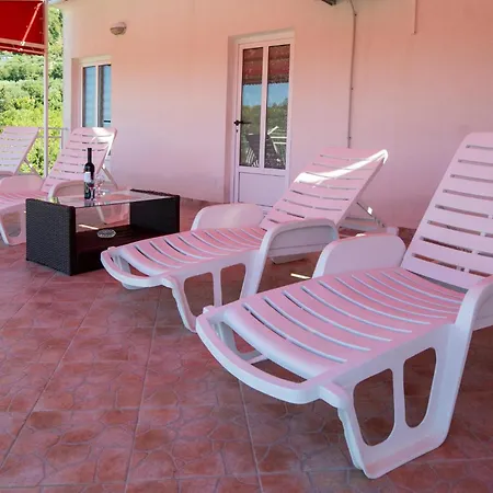 Tatil Evi Six-bedroom In