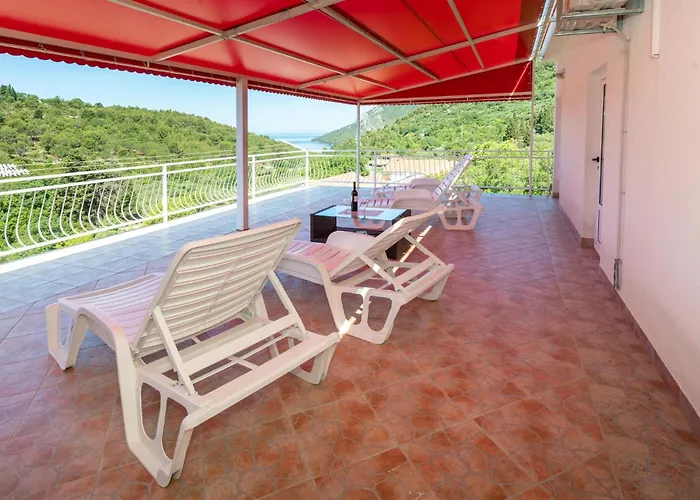 Six-bedroom In * 克勒克