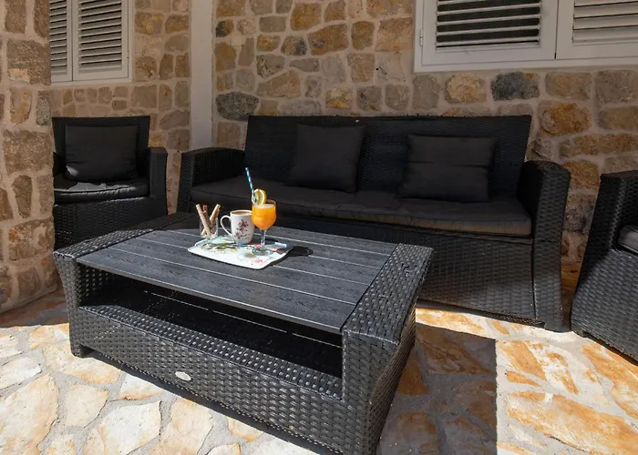 Six-bedroom In 克勒克