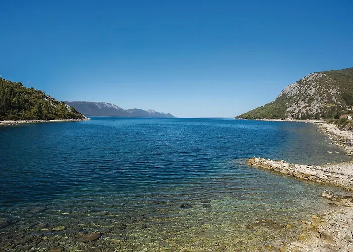 Six-bedroom In 度假居 *