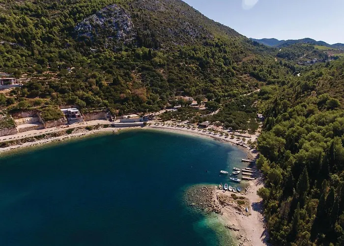 Six-bedroom In 克勒克